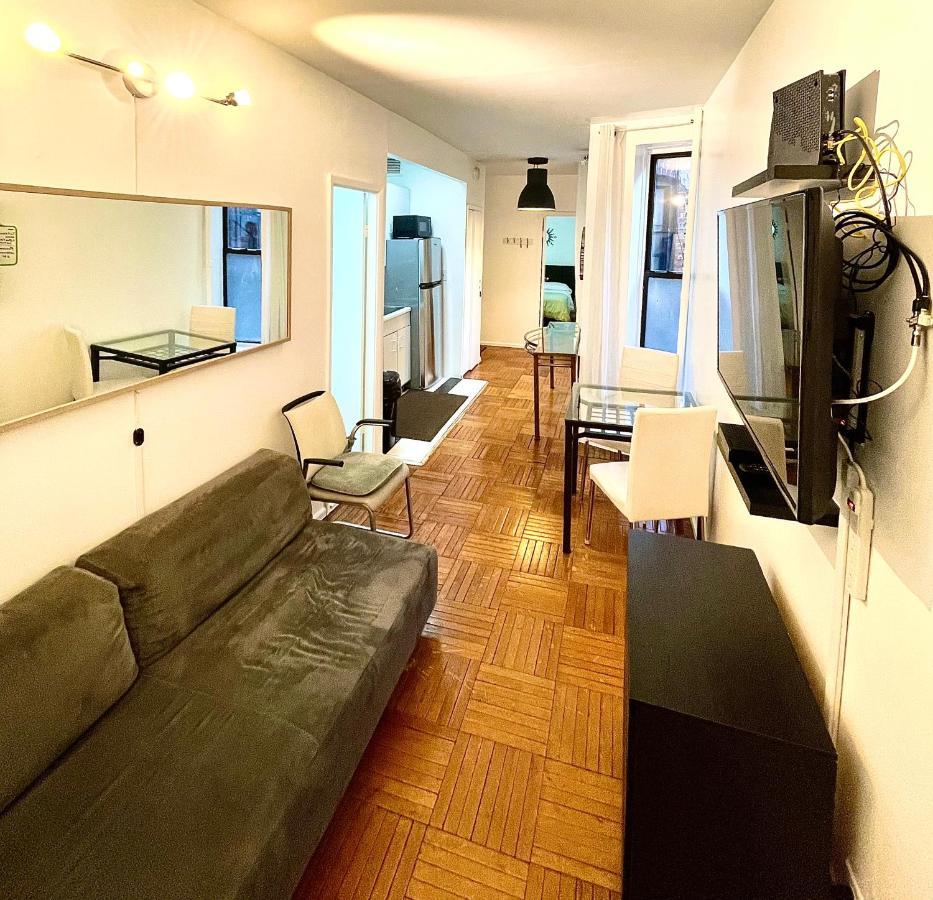 Stunning Two Bed Apt Hells Kitchen Apartment Ню Йорк Екстериор снимка