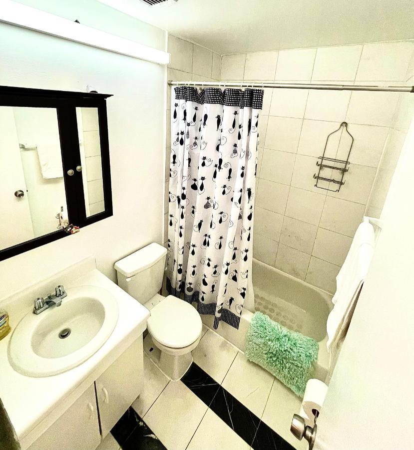 Stunning Two Bed Apt Hells Kitchen Apartment Ню Йорк Екстериор снимка